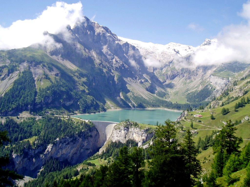 Lac_de_Neuchatel Barage du Zeuzier, lieux préféré de Guy